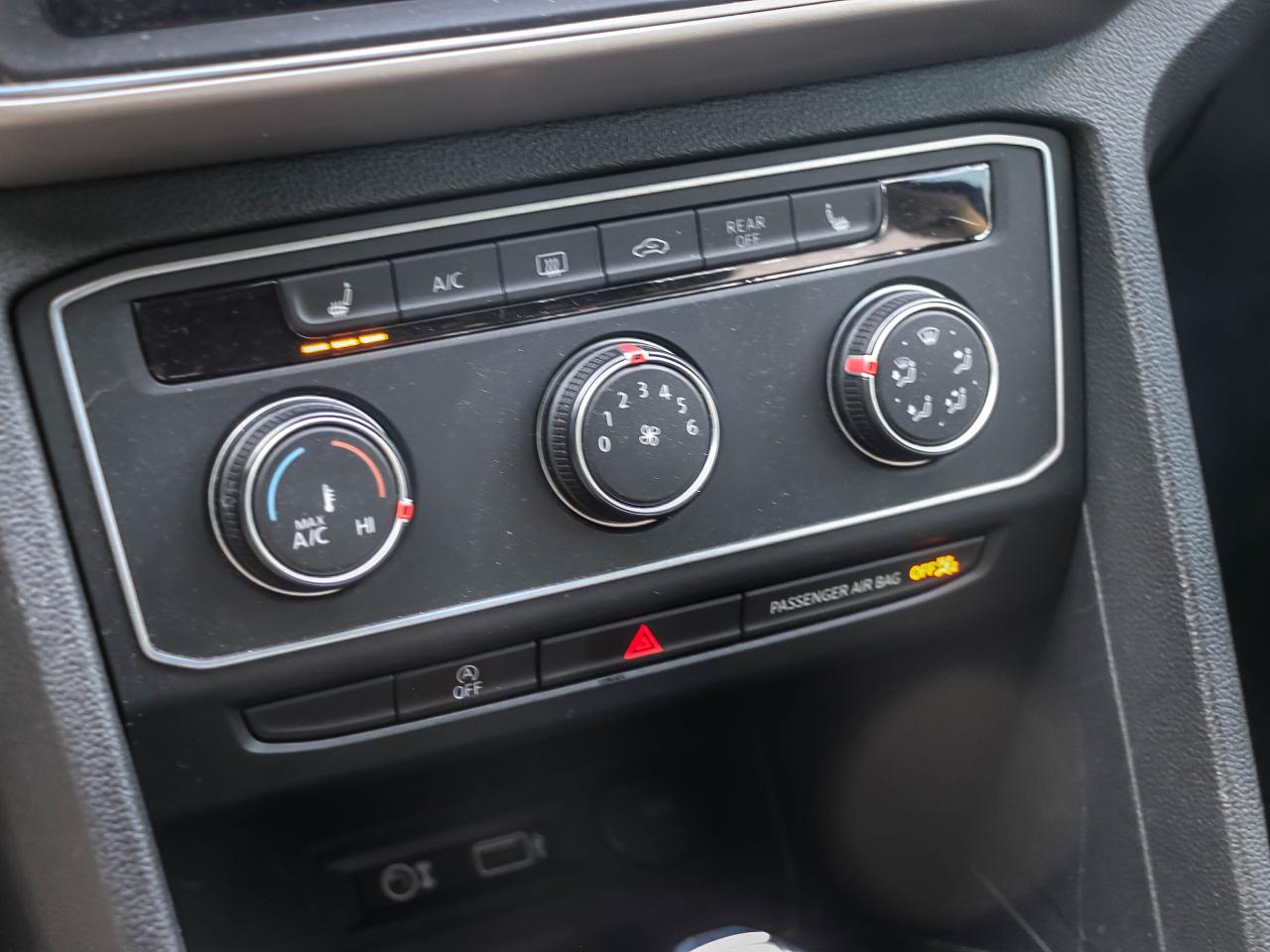 2019 Volkswagen Atlas TRENDLINE I NEW REAR BRAKES I 18" ALLOY WHEELS Photo