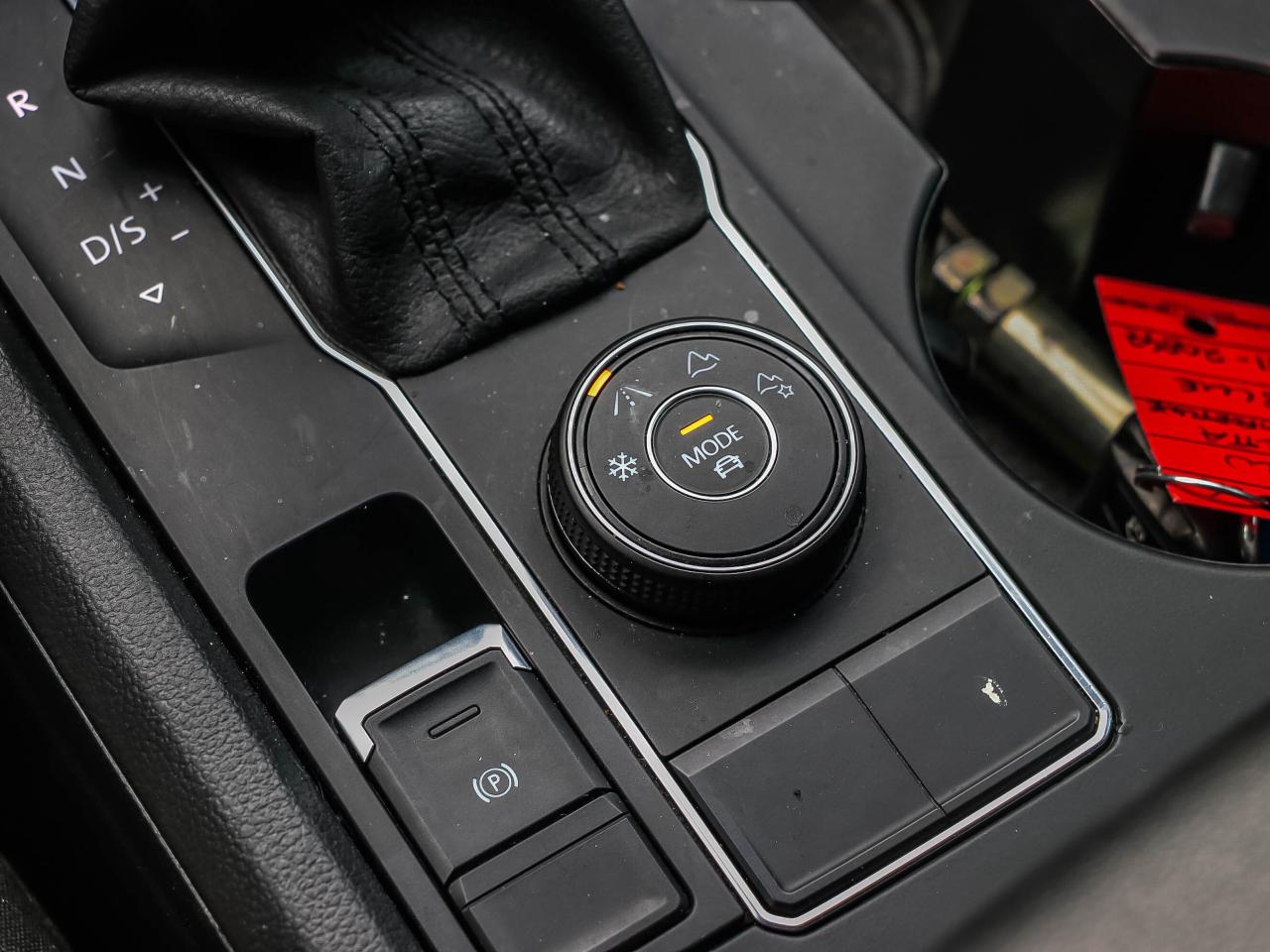 2019 Volkswagen Atlas TRENDLINE I NEW REAR BRAKES I 18" ALLOY WHEELS Photo