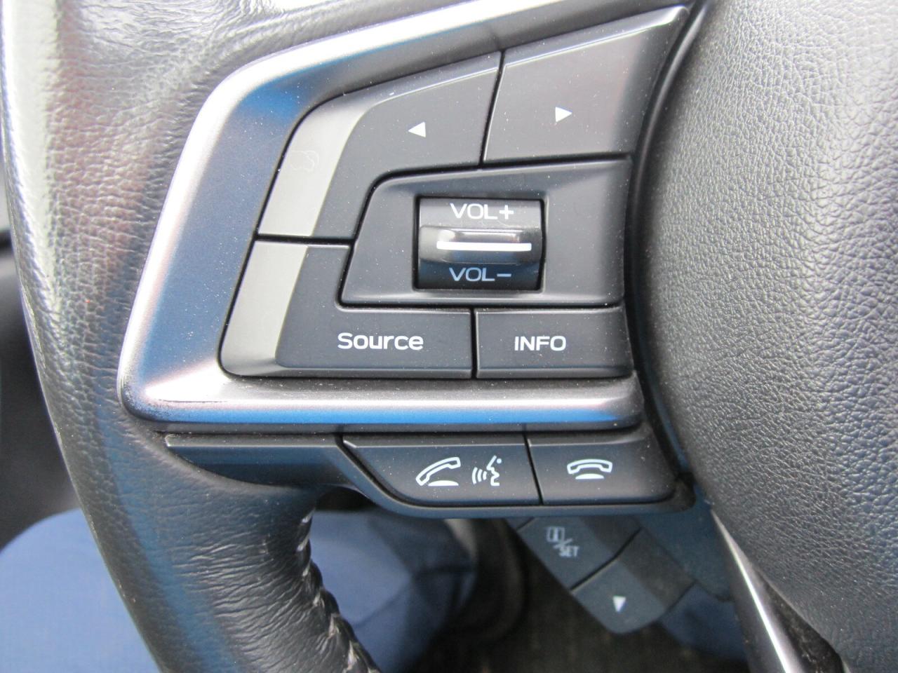 2020 Subaru Forester 2.5i Touring LOADED PANO ROOF NO ACCIDENTS Photo