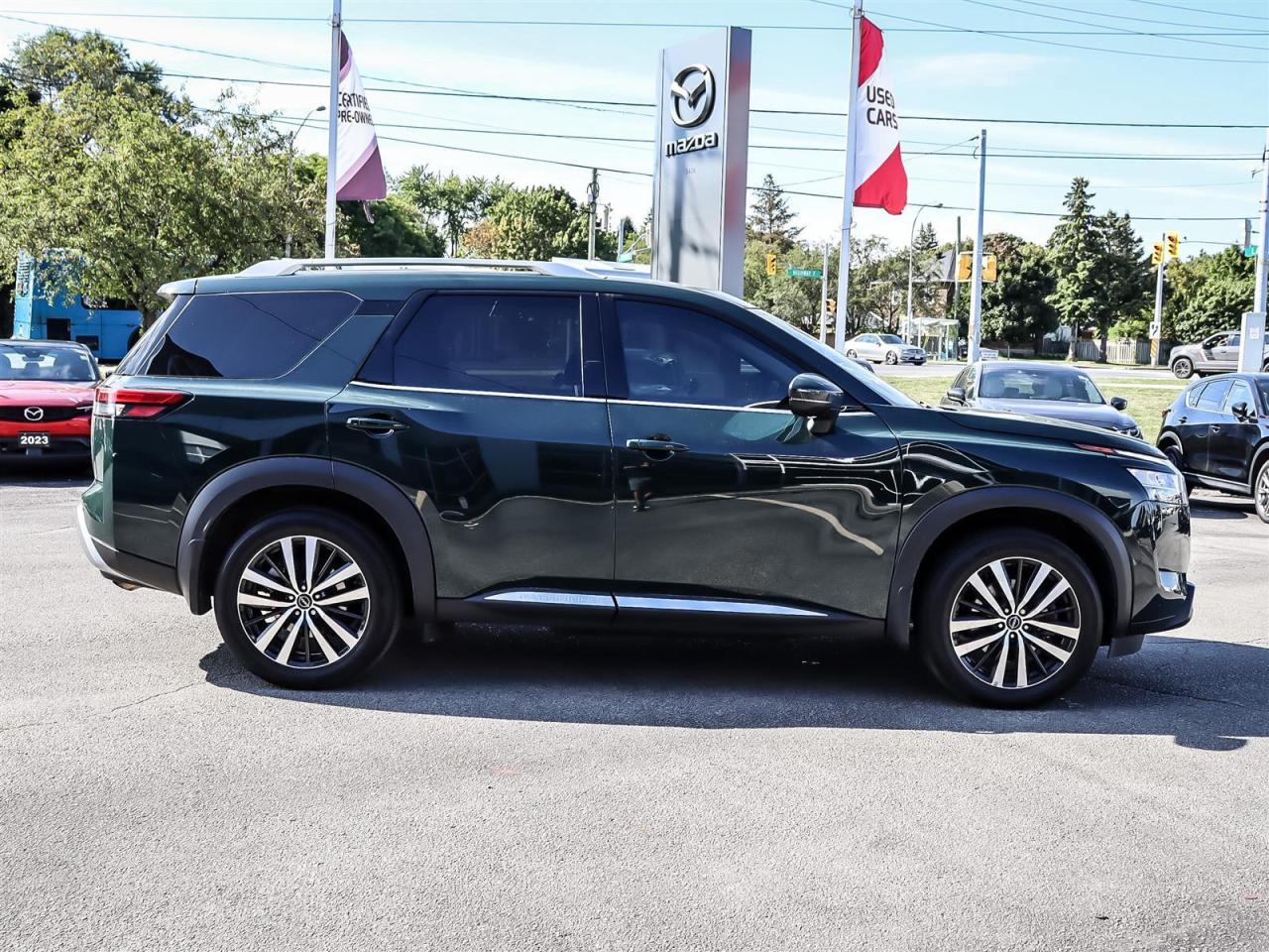 2024 Nissan Pathfinder Platinum AWD 7 PASSENGER TRAILER HITCH 1 OWNER CLE Photo