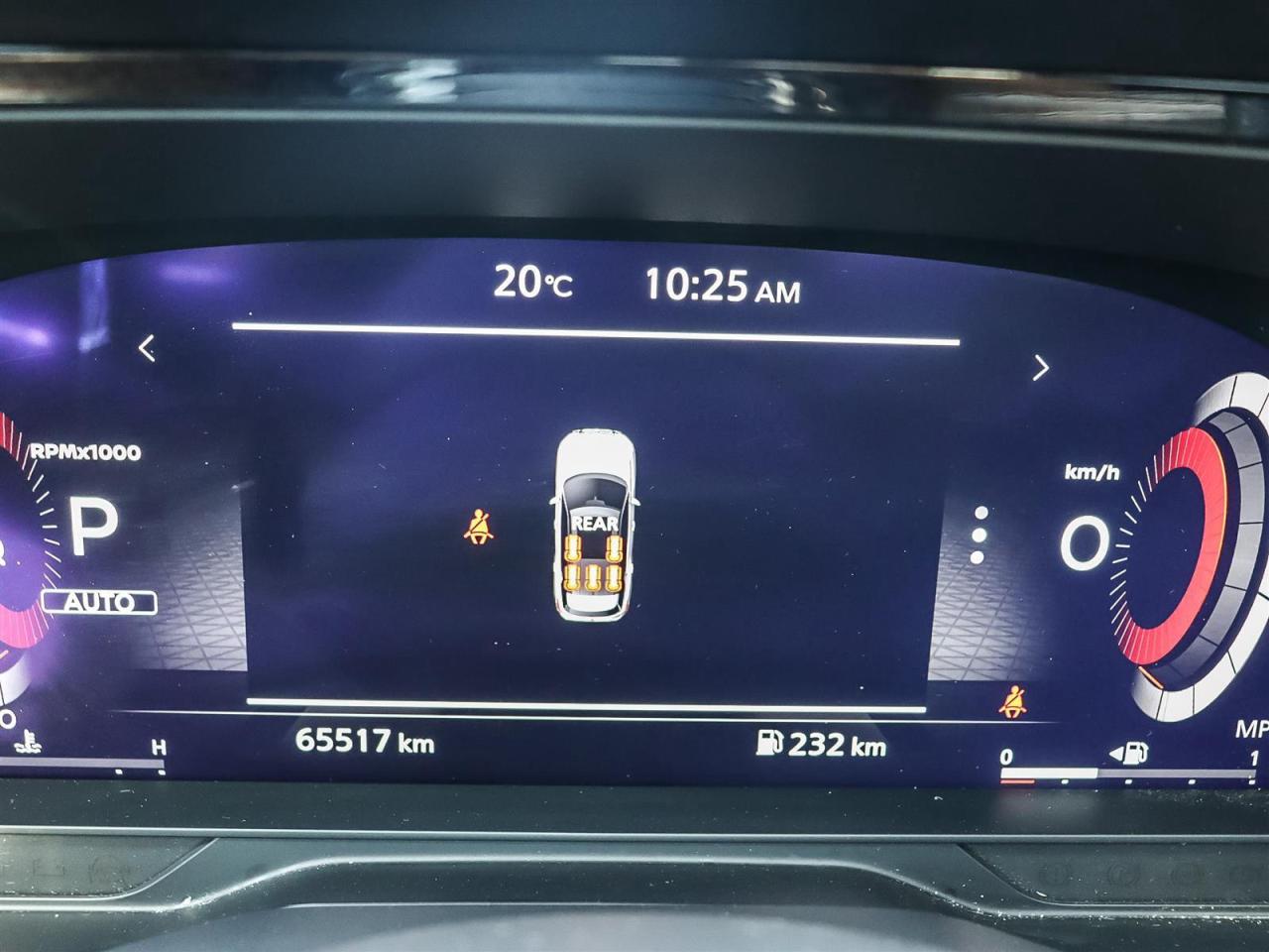 2024 Nissan Pathfinder Platinum AWD 7 PASSENGER TRAILER HITCH 1 OWNER CLE Photo