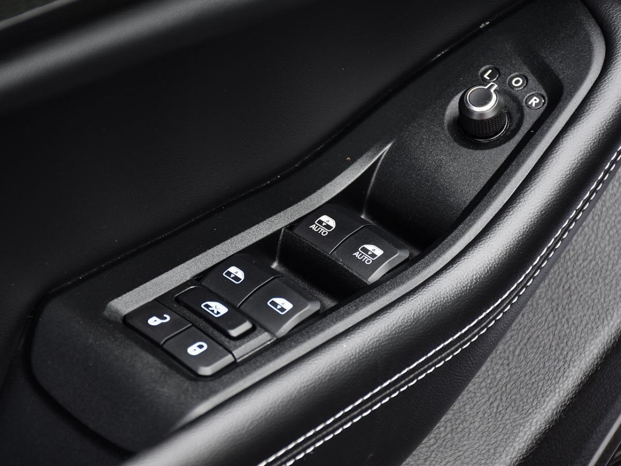 2024 Jeep Grand Cherokee ALTITUDE   HEATED SEATS AND WHEEL   REMOTE START Photo