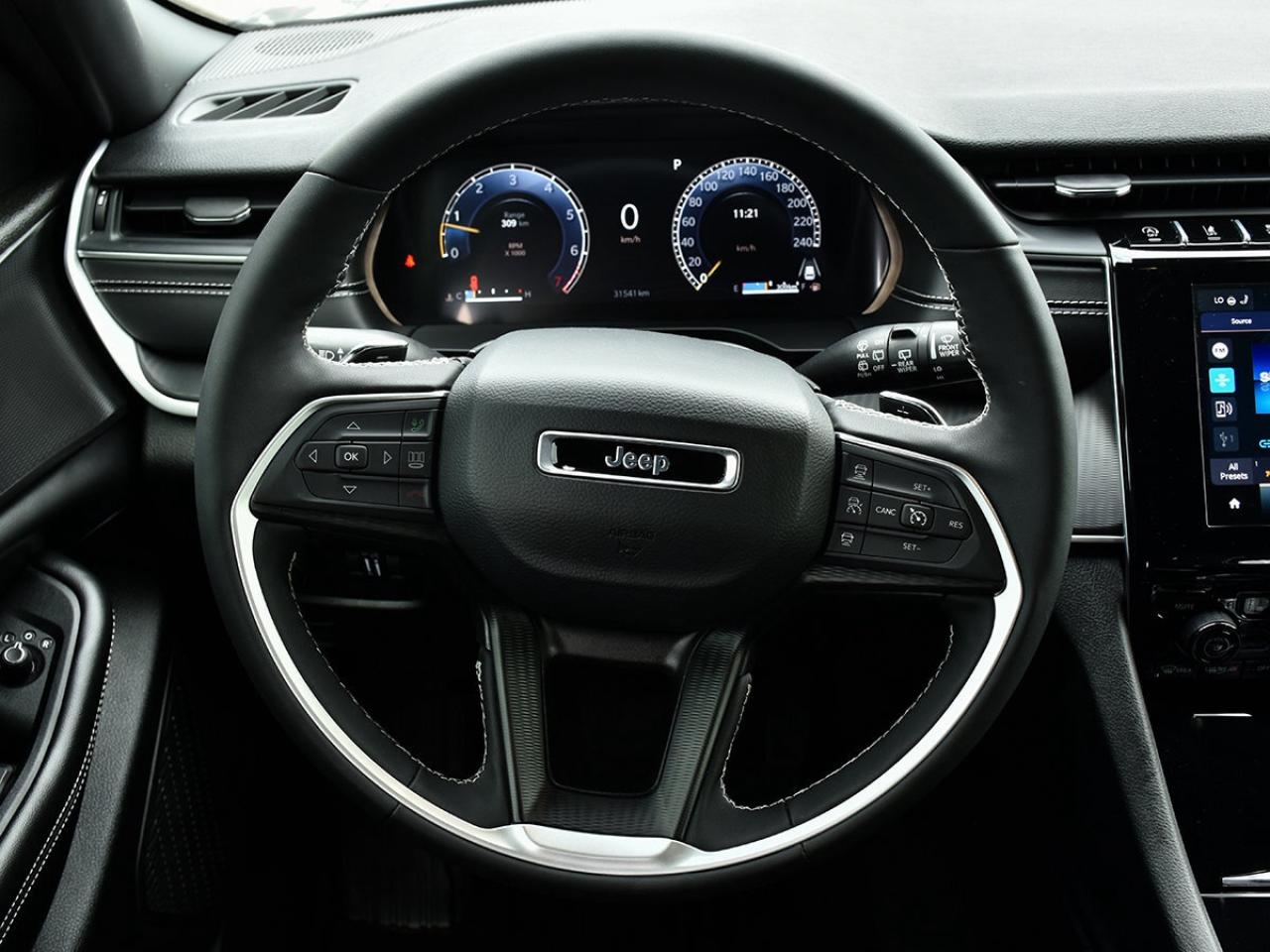 2024 Jeep Grand Cherokee ALTITUDE   HEATED SEATS AND WHEEL   REMOTE START Photo