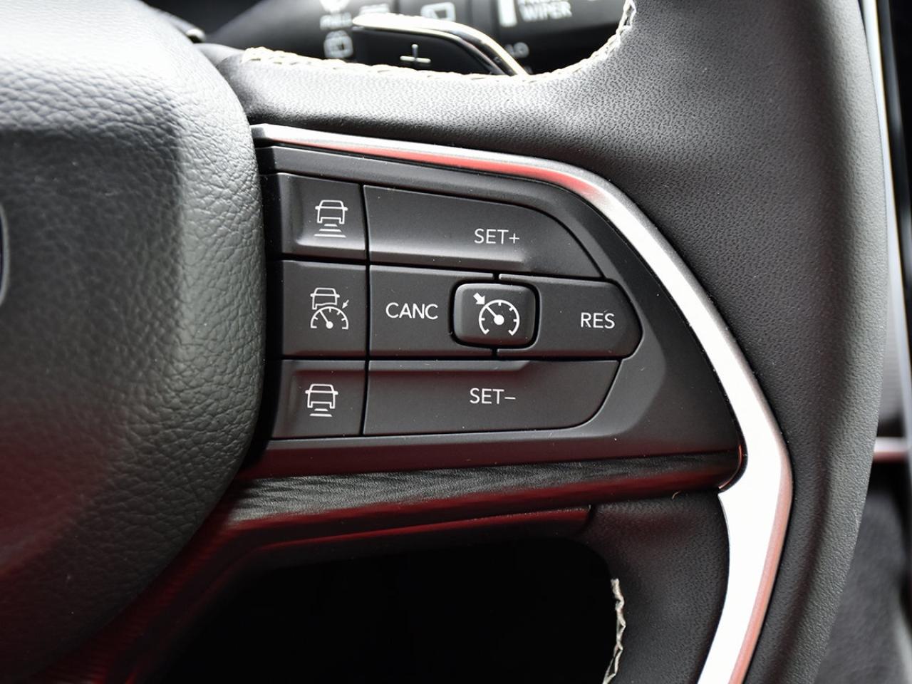 2024 Jeep Grand Cherokee ALTITUDE   HEATED SEATS AND WHEEL   REMOTE START Photo