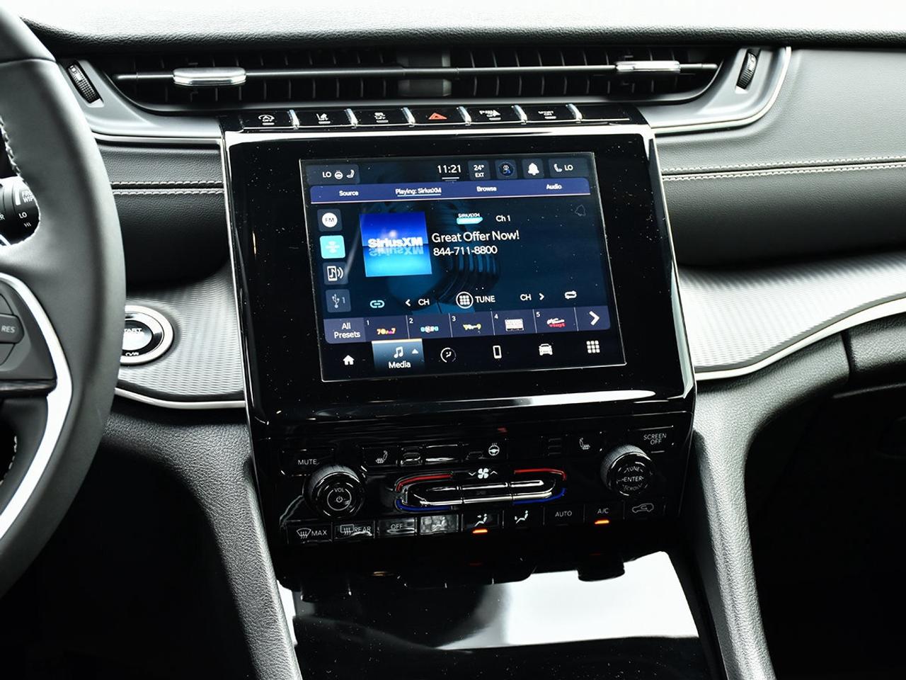 2024 Jeep Grand Cherokee ALTITUDE   HEATED SEATS AND WHEEL   REMOTE START Photo