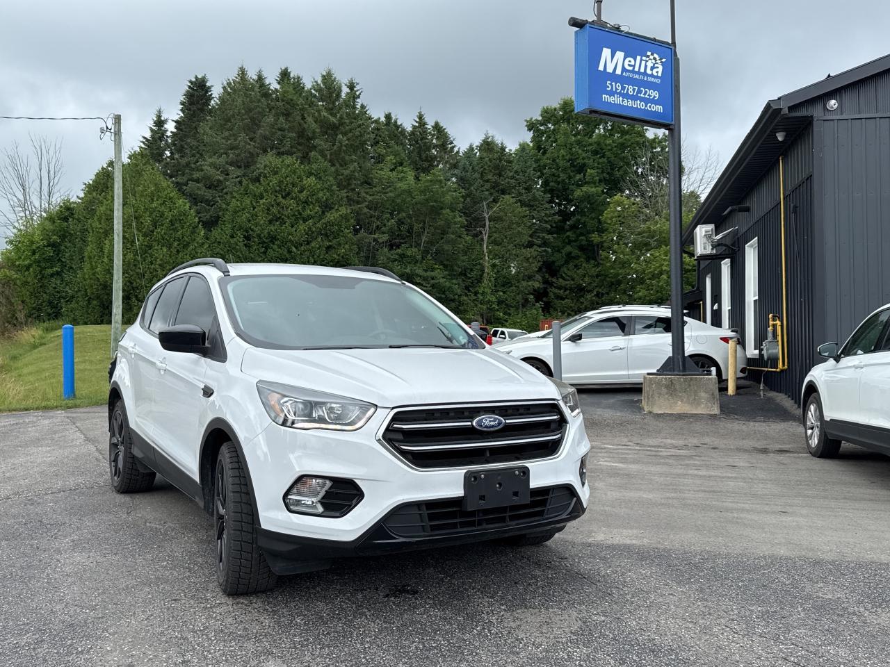 2018 Ford Escape SE, nav, backup cam Photo0