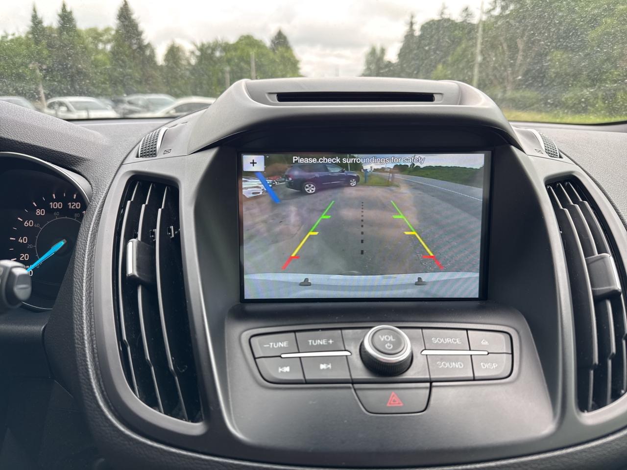 2018 Ford Escape SE, nav, backup cam Photo