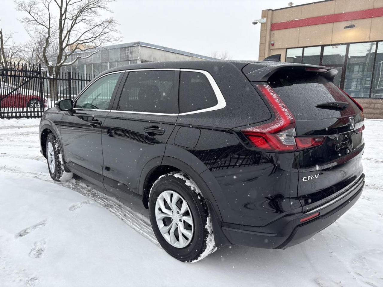 2024 Honda CR-V Lx-B Honda Certified 7YR/160K Warranty Photo