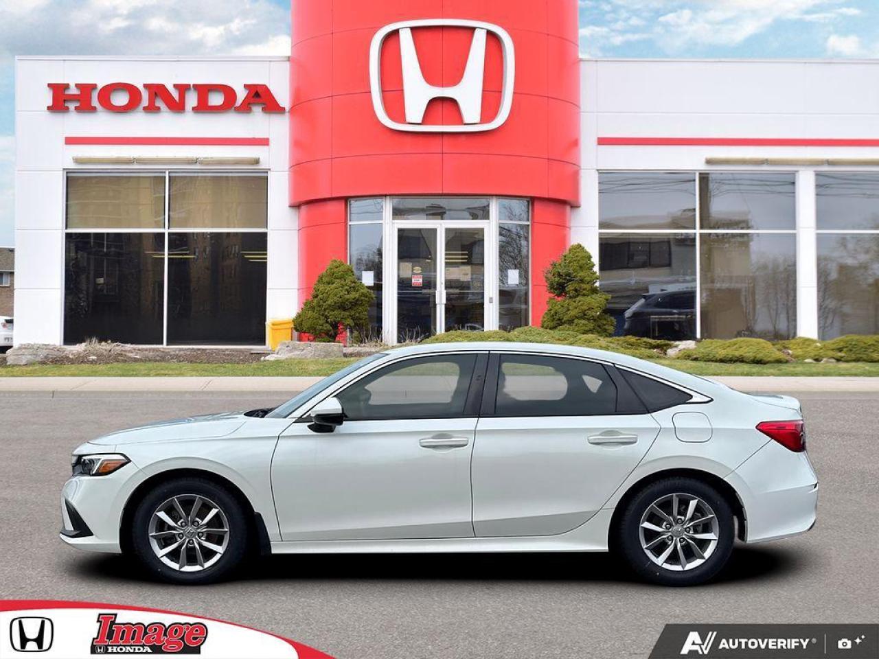 2022 Honda Civic Sedan EX CVT   SUNROOF   ONE OWNER   4 NEW TIRES Photo