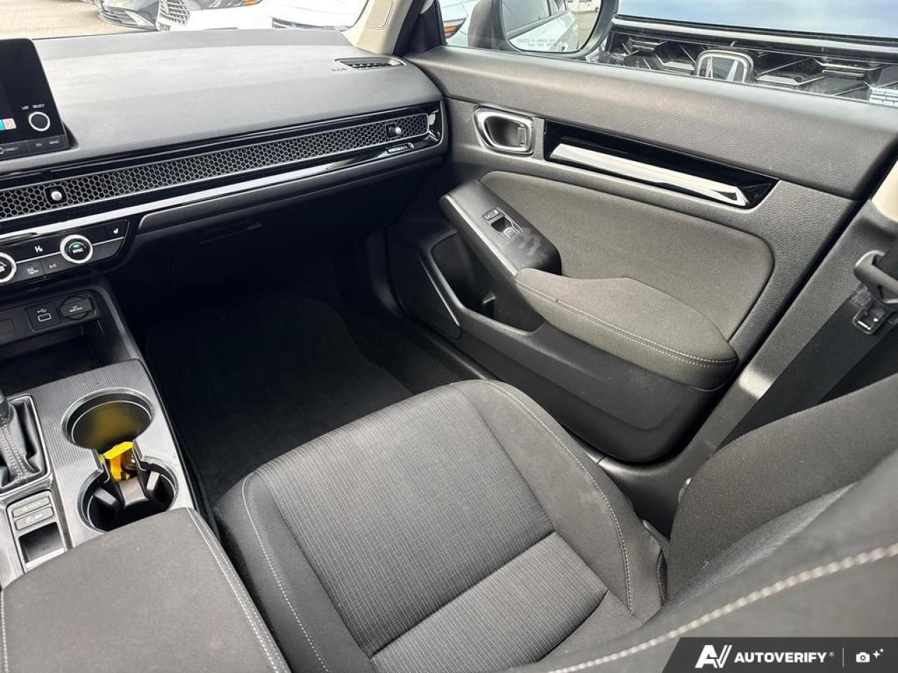 2022 Honda Civic Sedan EX CVT   SUNROOF   ONE OWNER   4 NEW TIRES Photo