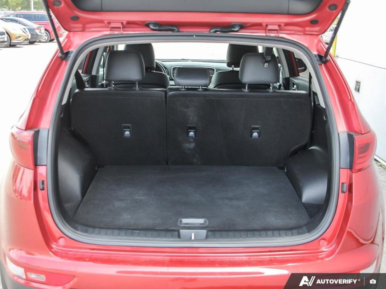 2020 Kia Sportage EX AWD   Apple CarPlay   Blind Spot Monitoring   H Photo