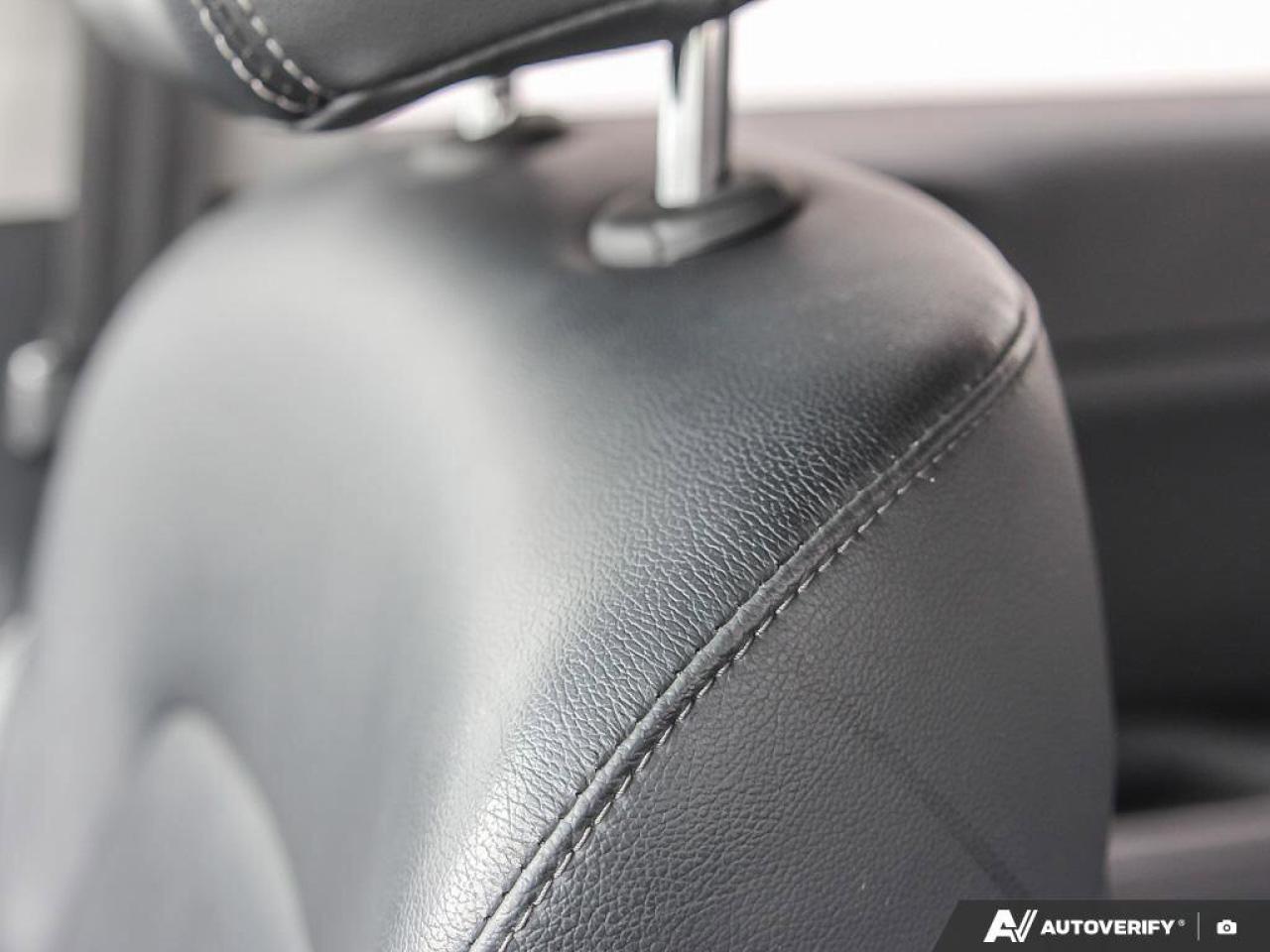 2020 Kia Sportage EX AWD   Apple CarPlay   Blind Spot Monitoring   H Photo