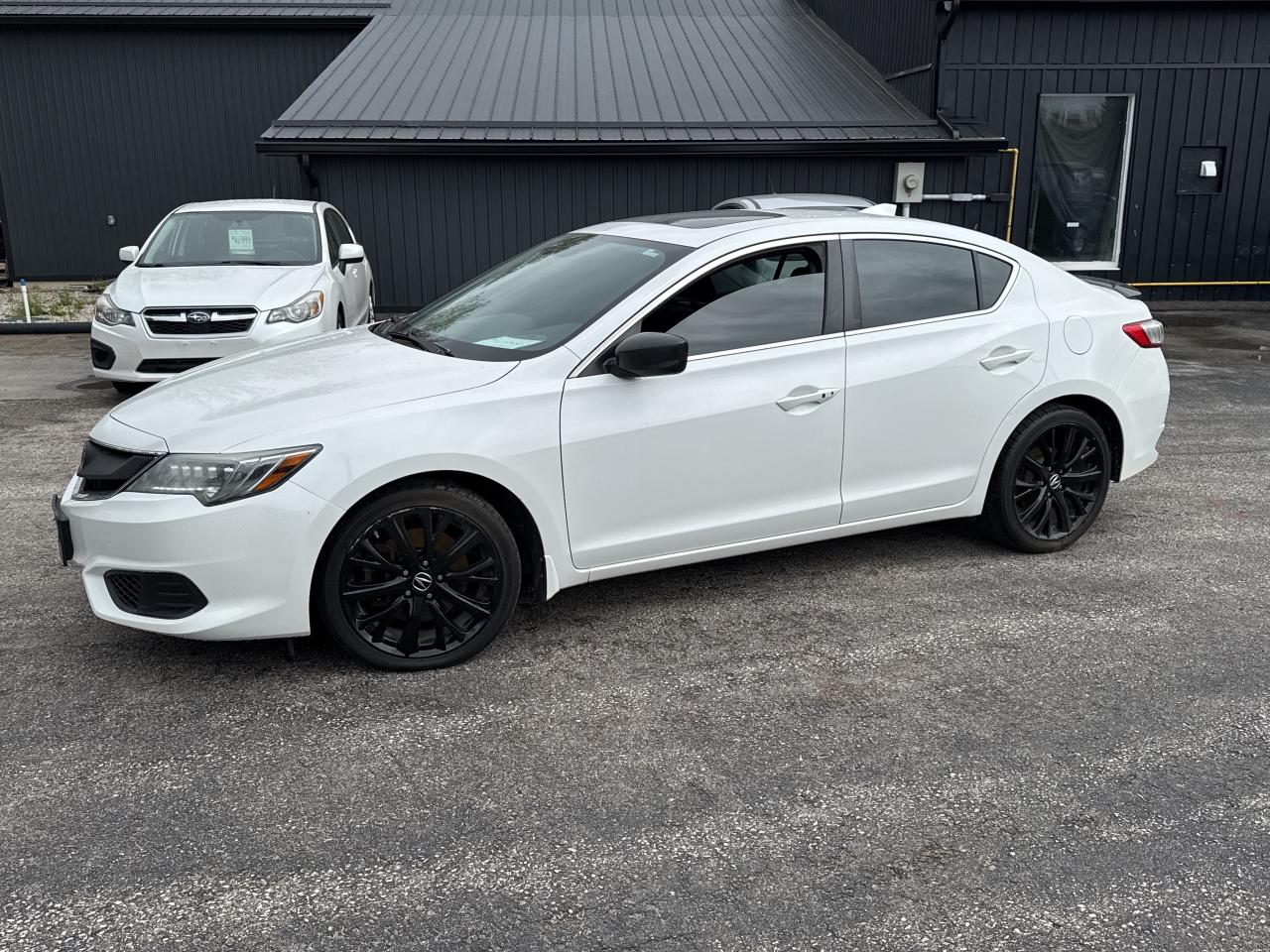 2017 Acura ILX Premium, Back Up Cam, Bluetooth Photo3