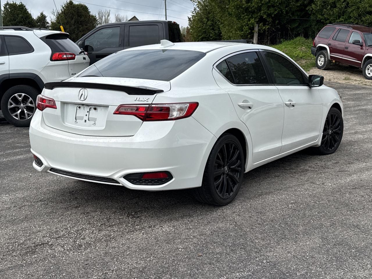 2017 Acura ILX Premium, Back Up Cam, Bluetooth Photo