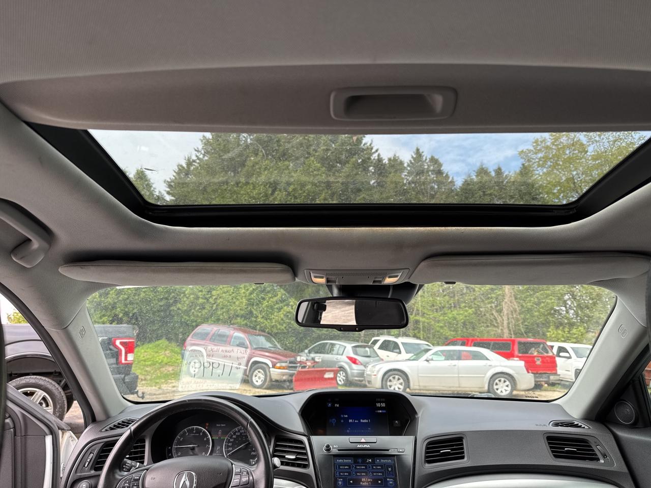 2017 Acura ILX Premium, Back Up Cam, Bluetooth Photo