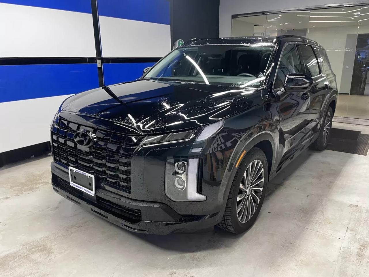 2025 Hyundai PALISADE URBAN   LEATHER  SUNROOF   HEATED SEATS   HEATED W Photo