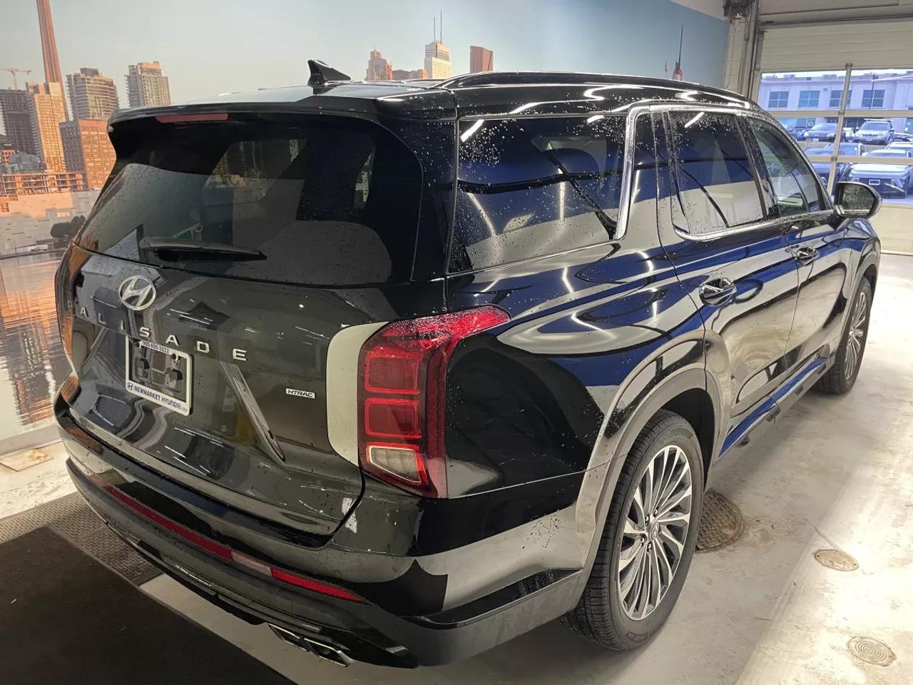 2025 Hyundai PALISADE URBAN   LEATHER  SUNROOF   HEATED SEATS   HEATED W Photo