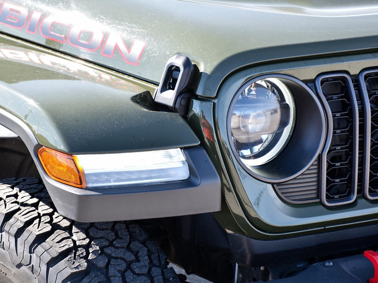 2024 Jeep Wrangler RUBICON X   X PACKAGE   HEATED SEATS AND WHEEL   A Photo