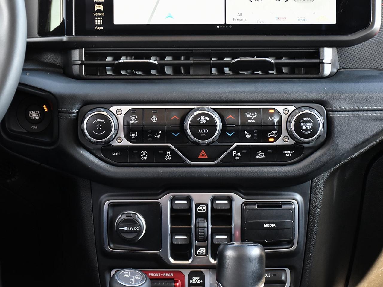 2024 Jeep Wrangler RUBICON X   X PACKAGE   HEATED SEATS AND WHEEL   A Photo