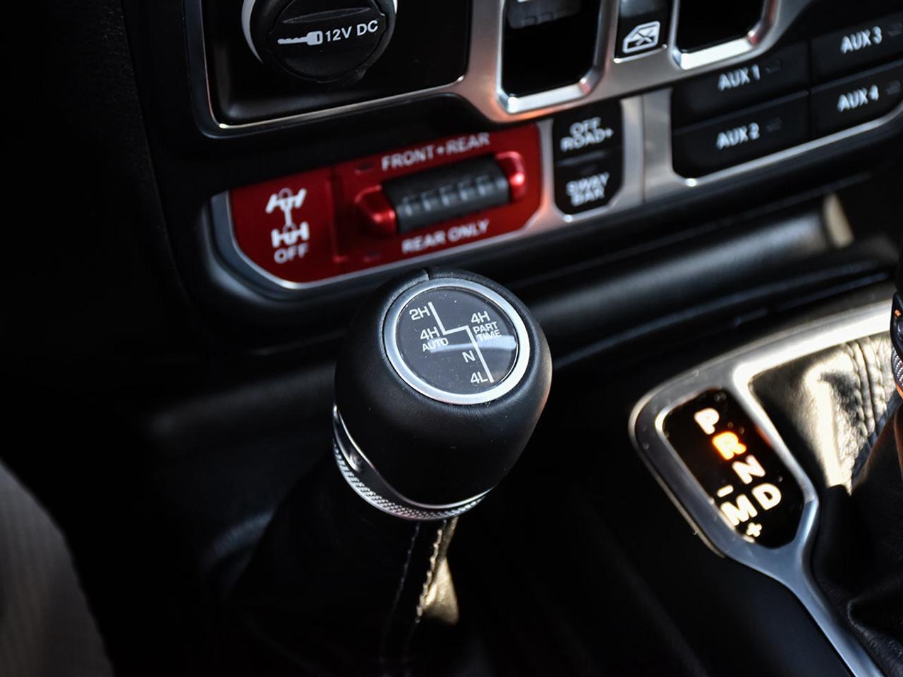 2024 Jeep Wrangler RUBICON X   X PACKAGE   HEATED SEATS AND WHEEL   A Photo