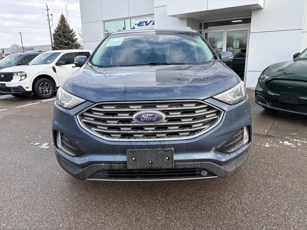 2019 Ford Edge SEL Photo