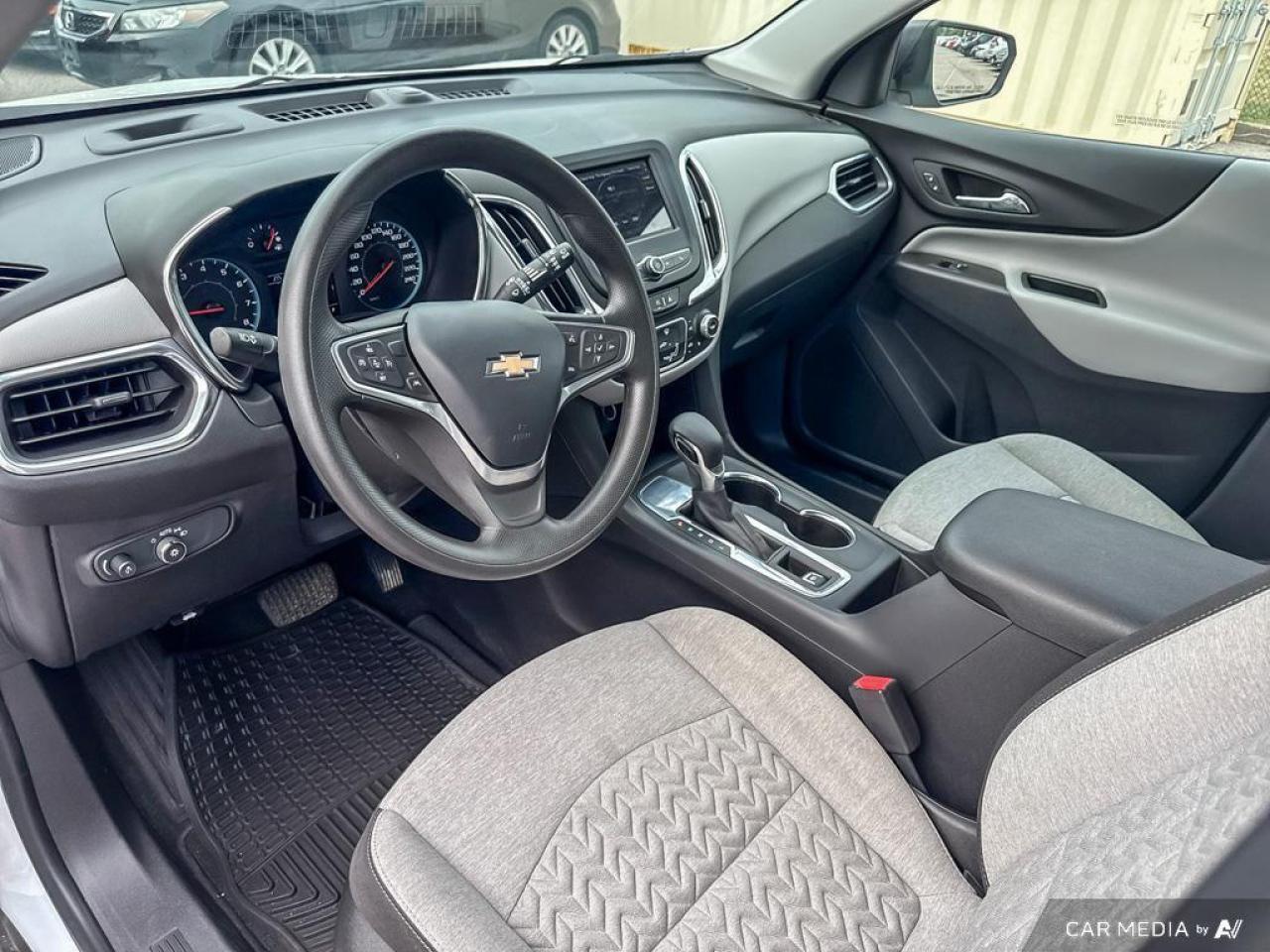 2024 Chevrolet Equinox LS FWD     BLUETOOTH   REMOTE START   CARPLAY Photo