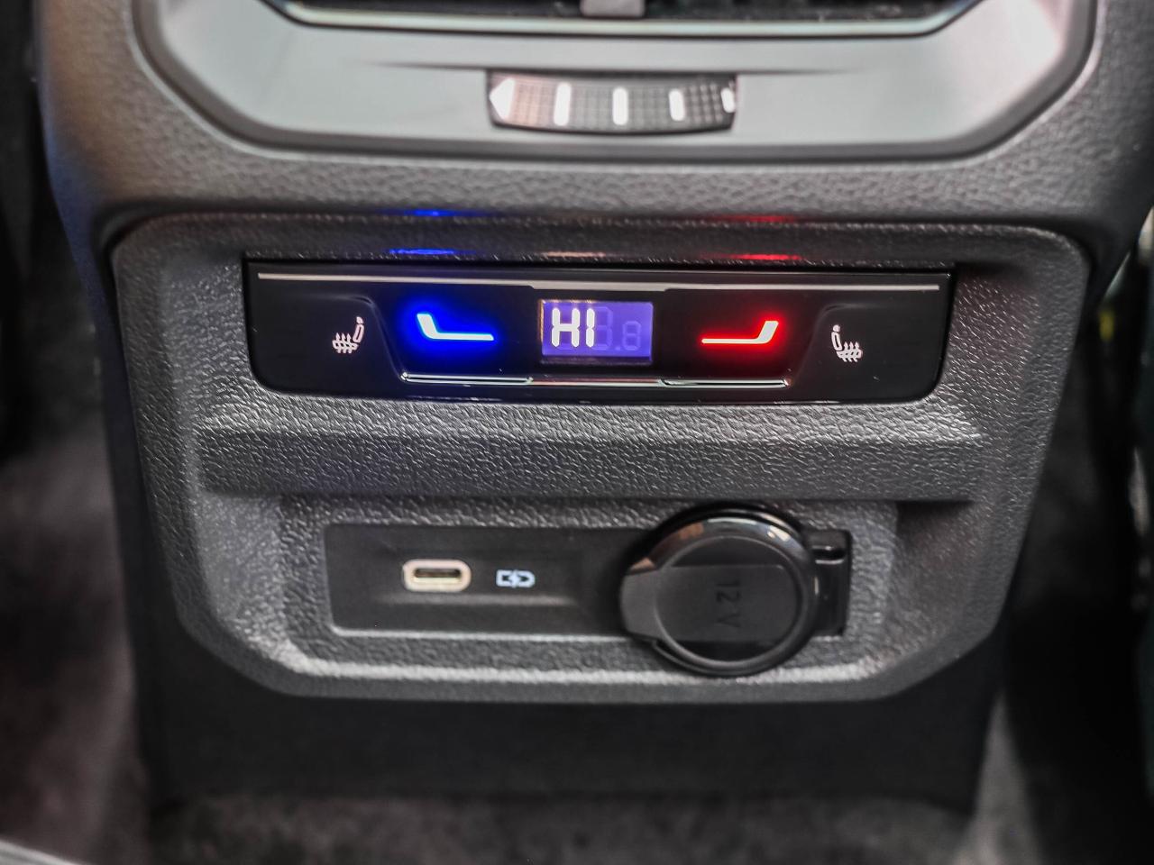 2024 Volkswagen Tiguan HIGHLINE R-LINE 4MOTION Photo