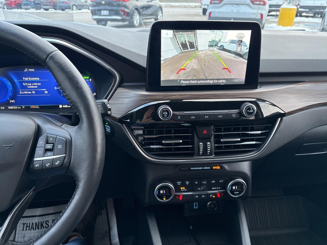 2020 Ford Escape Titanium Hybrid Photo