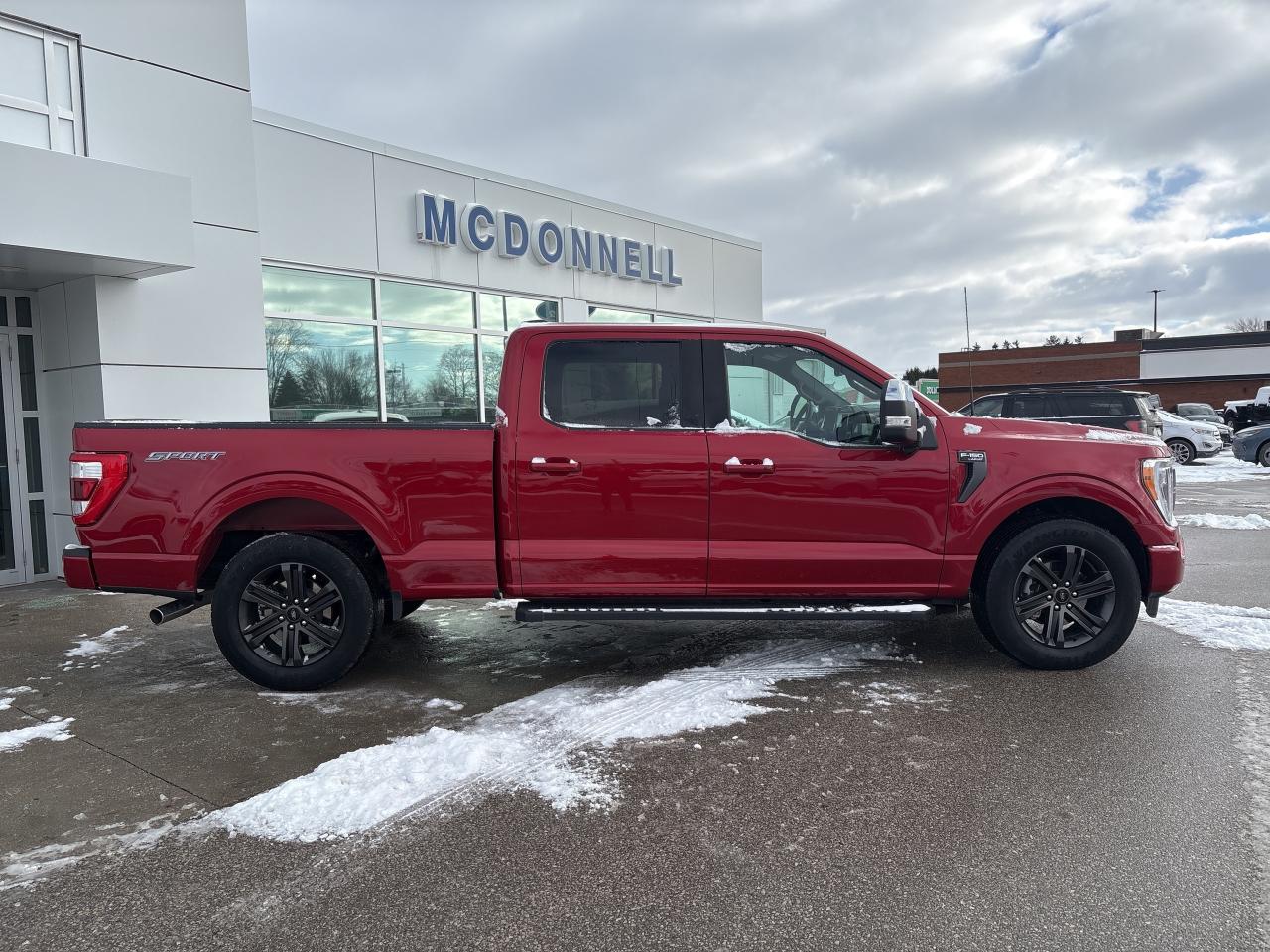 2022 Ford F-150 LARIAT 2WD SuperCrew 6.5' Box Photo