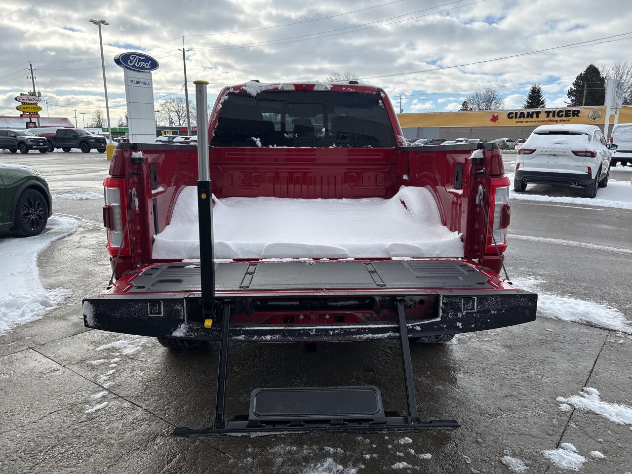 2022 Ford F-150 LARIAT 2WD SuperCrew 6.5' Box Photo