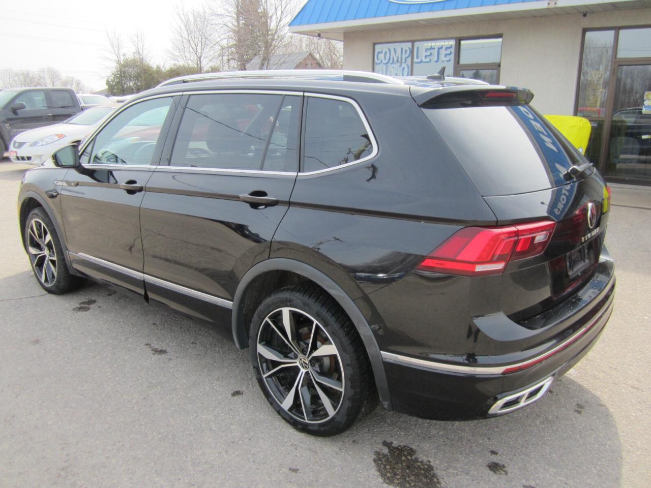 2024 Volkswagen Tiguan Highline R-Line 4MOTION NO ACCIDENTS Photo