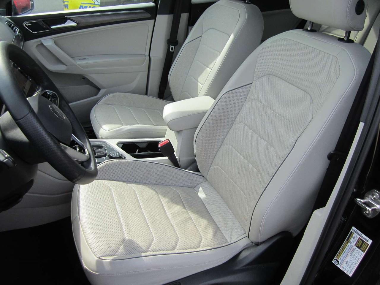 2024 Volkswagen Tiguan Highline RLine NO ACCIDENTS! 1 PRICE ONLY! NO FEES Photo