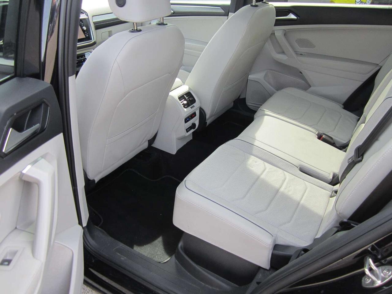 2024 Volkswagen Tiguan Highline RLine NO ACCIDENTS! 1 PRICE ONLY! NO FEES Photo
