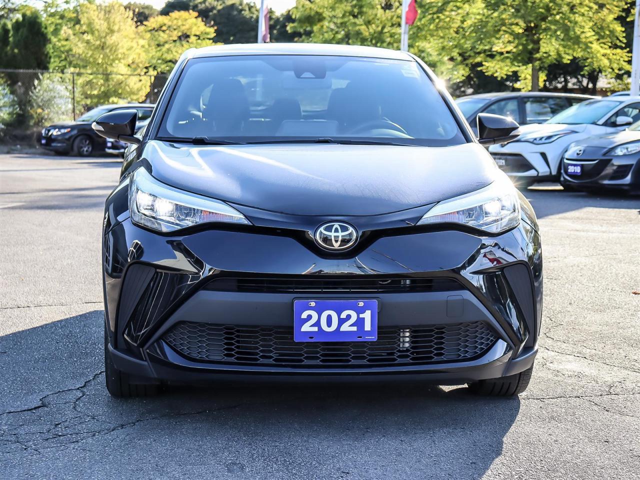 2021 Toyota C-HR One Owner No Accident  Apple Carplay  Heated Seats Photo