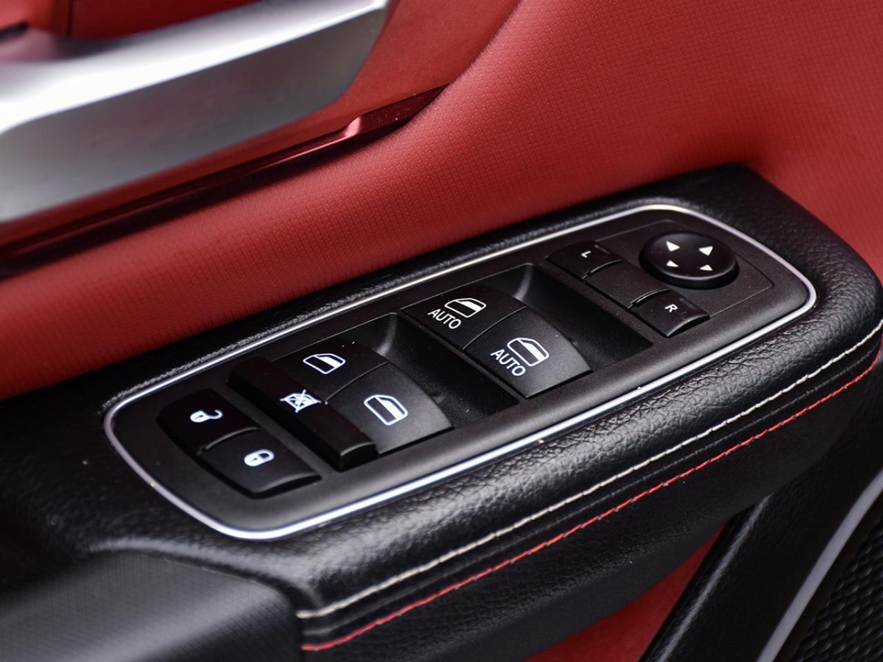 2024 RAM 1500 REBEL   LOW MILEAGE   BED UTILITY   TRAILER TOW Photo