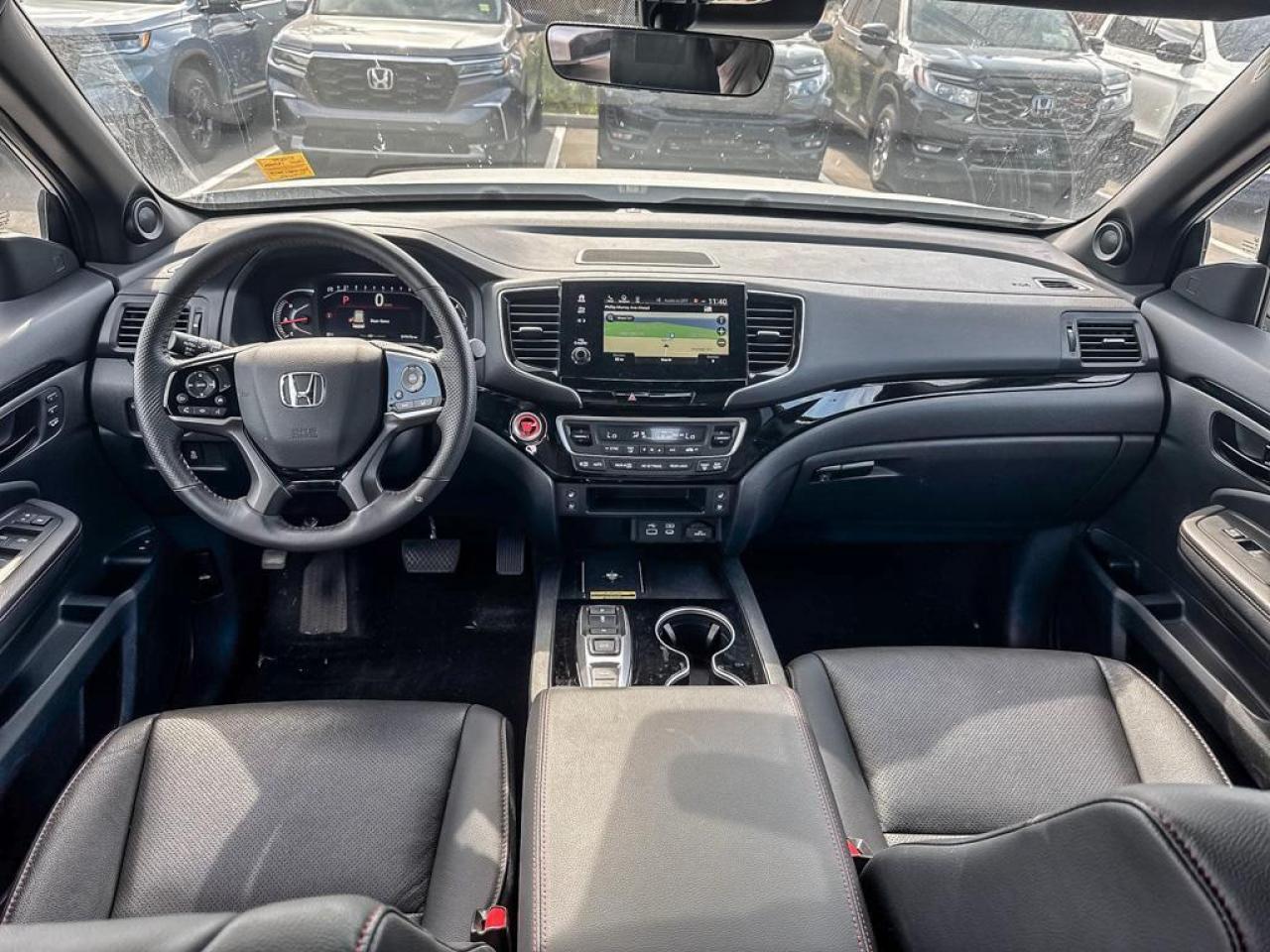 2025 Honda Passport Black Edition Photo