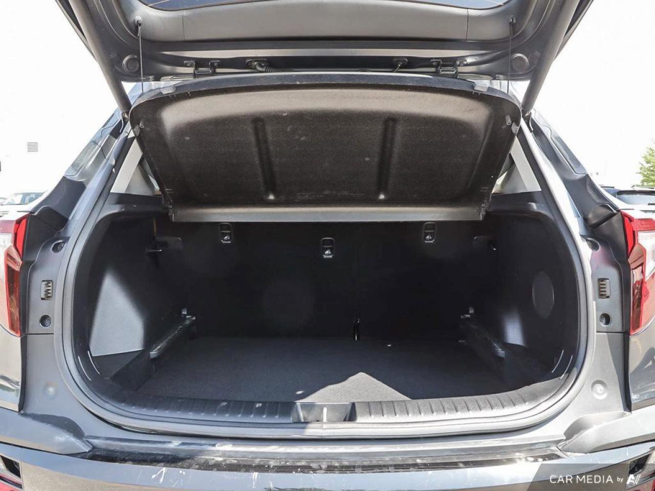 2024 Kia Seltos SX   AWD   Apple CarPlay   Heated & Cooled Seats Photo