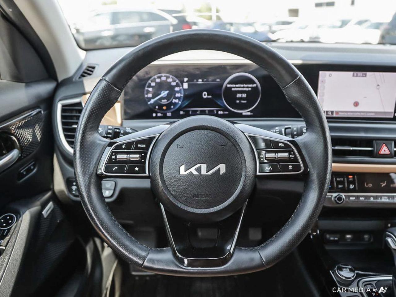 2024 Kia Seltos SX   AWD   Apple CarPlay   Heated & Cooled Seats Photo