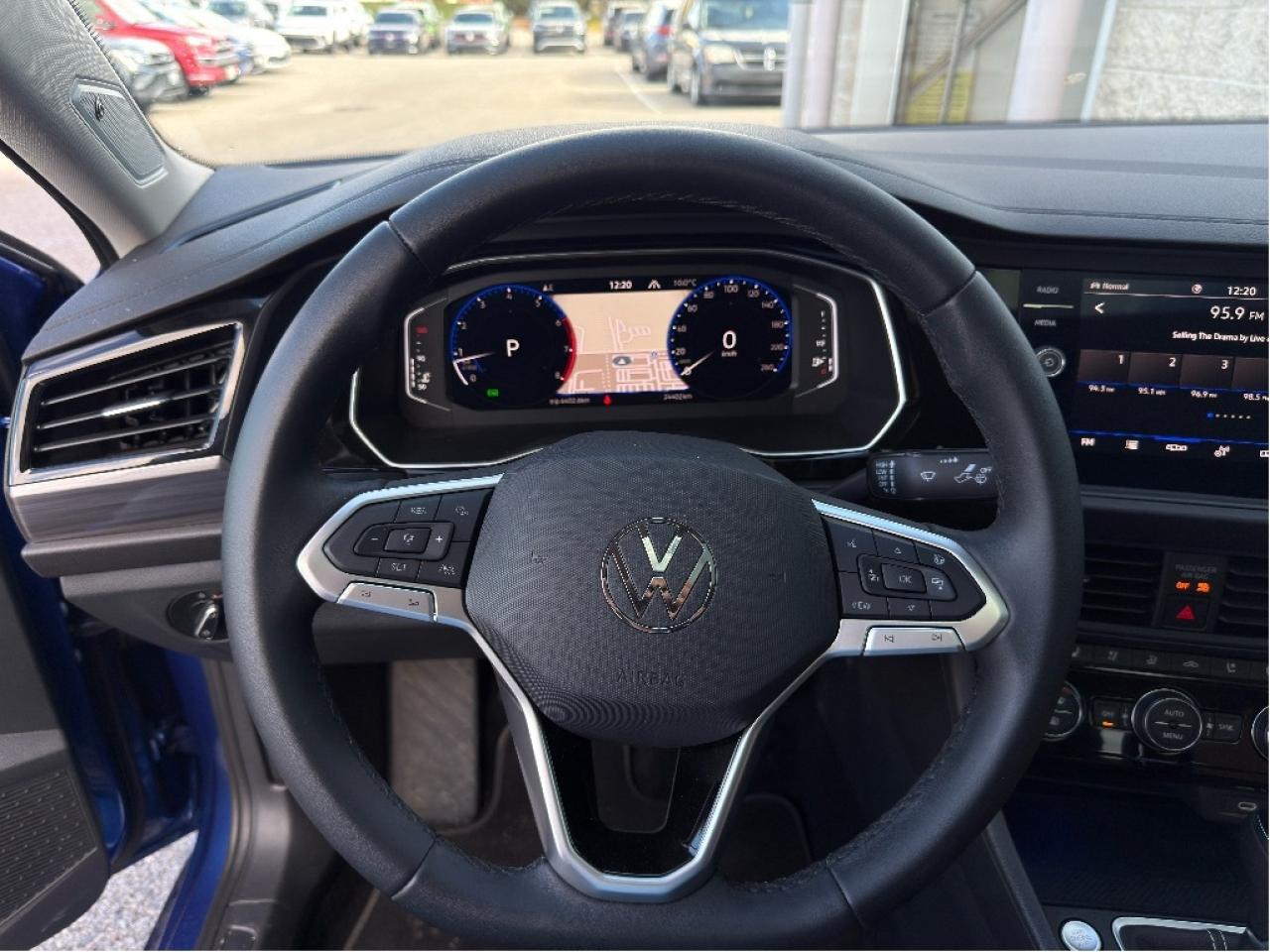 2024 Volkswagen Jetta Highline auto Photo