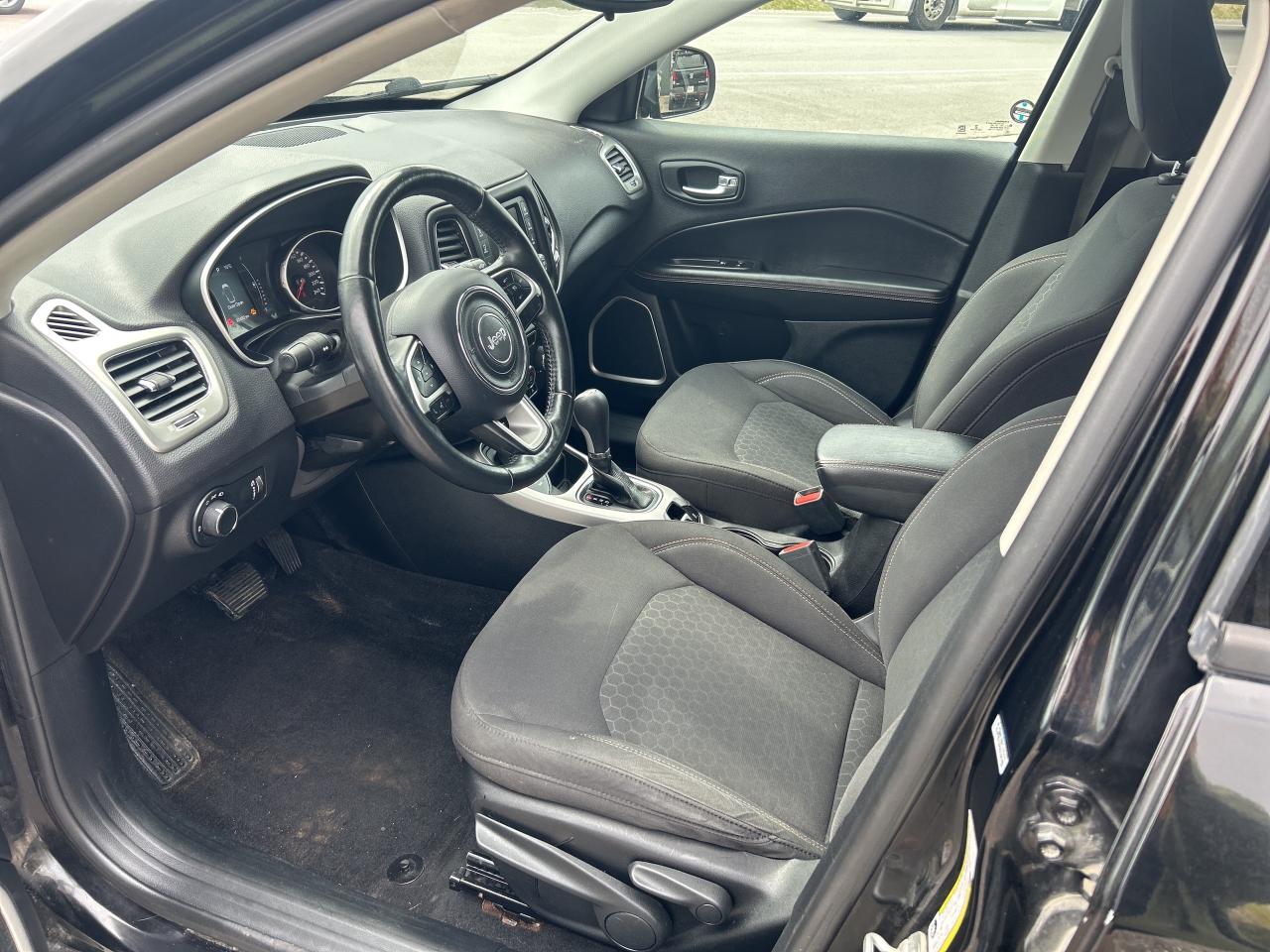 2018 Jeep Compass Sport, Heat Package, Bluetooth, Back Up Cam Photo