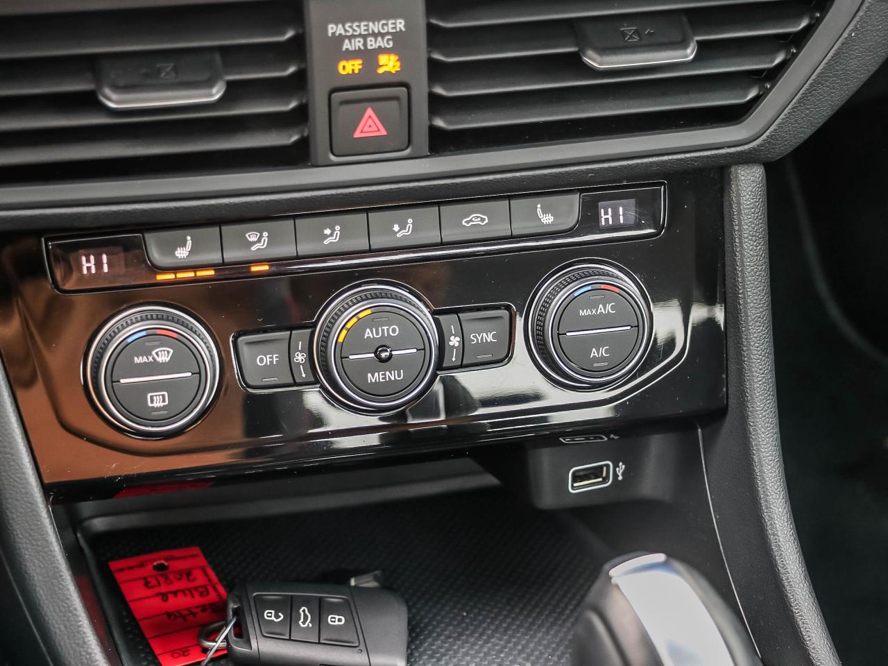 2020 Volkswagen Jetta Highline auto Photo