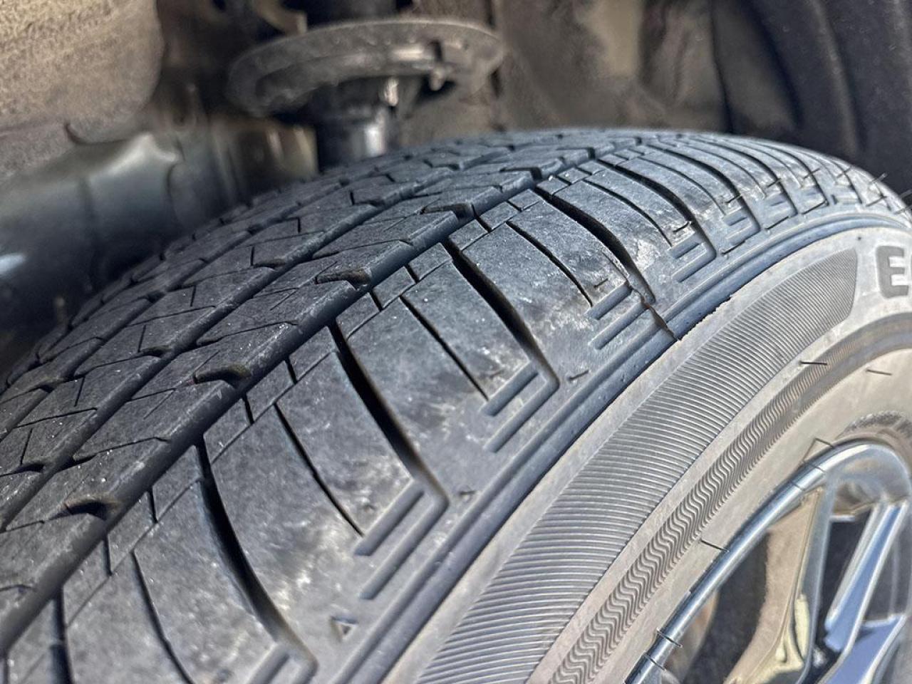 2025 Honda CR-V Hybrid EX-L Photo