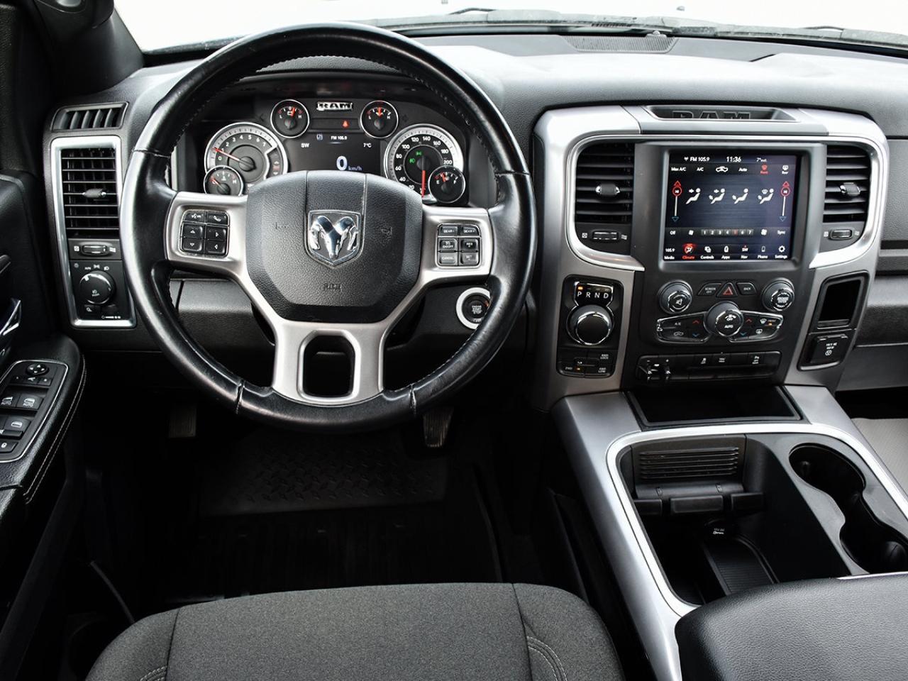 2023 RAM 1500 Classic WARLOCK Photo