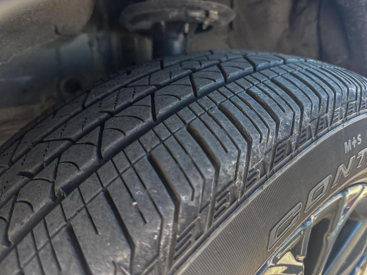 2025 Honda CR-V Hybrid Touring Photo