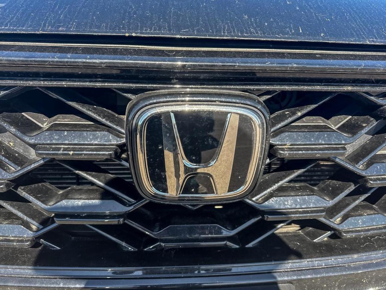 2025 Honda CR-V Hybrid Touring Photo