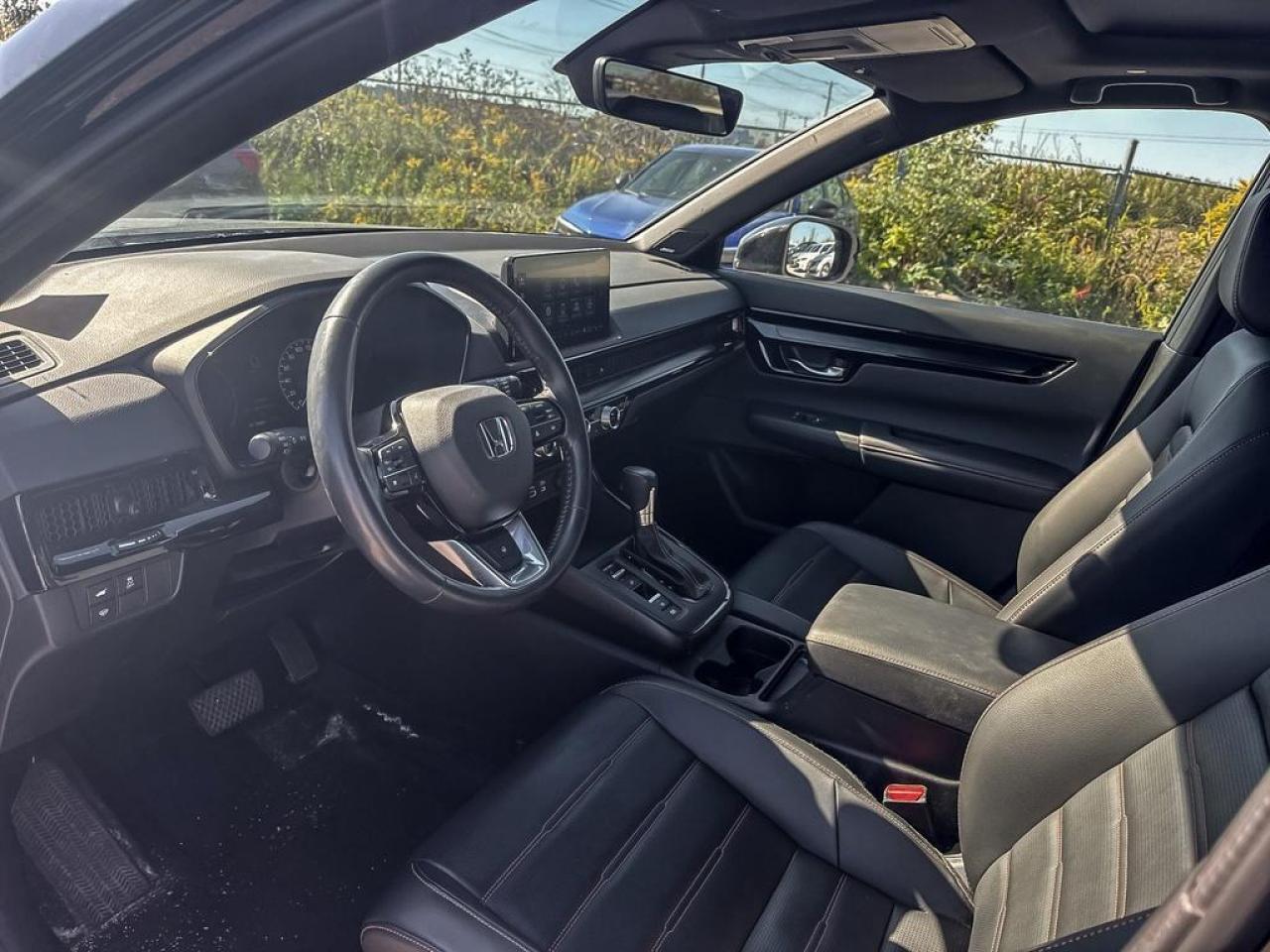 2025 Honda CR-V Hybrid Touring Photo