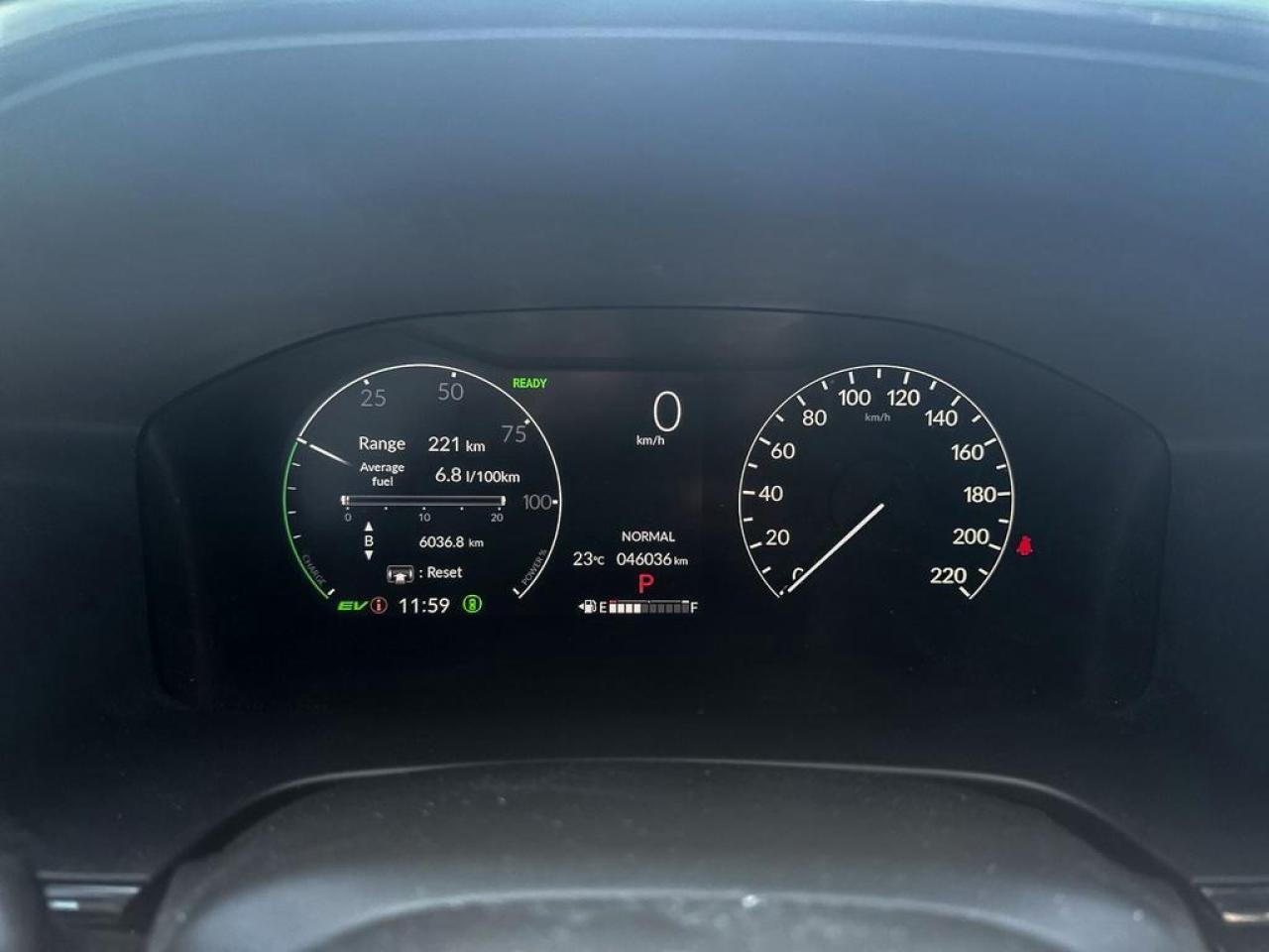 2025 Honda CR-V Hybrid Touring Photo