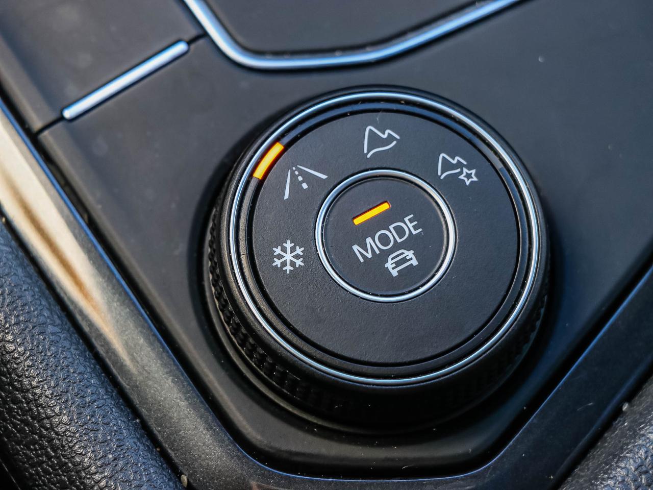 2021 Volkswagen Tiguan COMFORTLINE 4Motion Photo