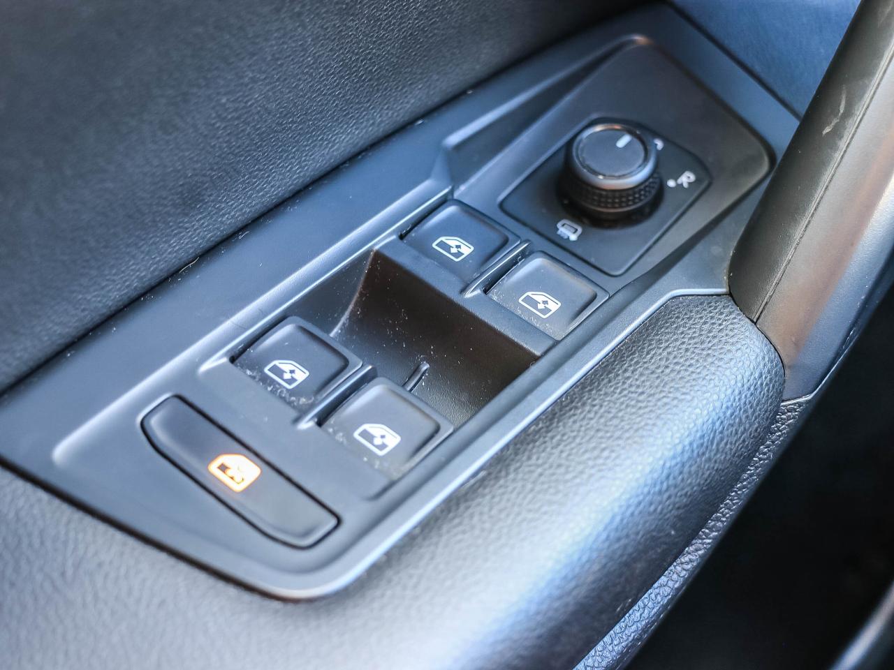 2021 Volkswagen Tiguan COMFORTLINE 4Motion Photo