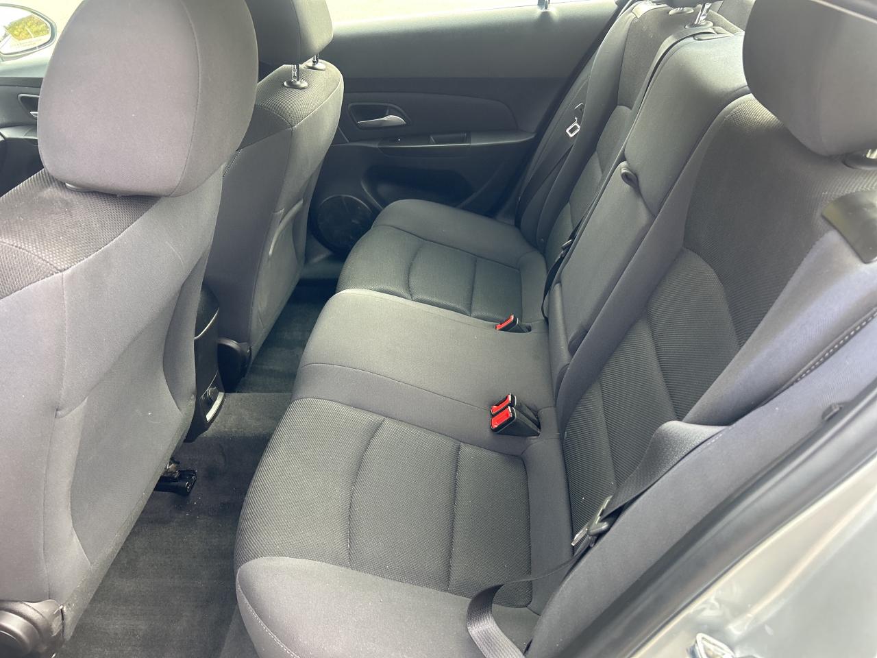 2016 Chevrolet Cruze LT, Bluetooth, Back Up Cam Photo